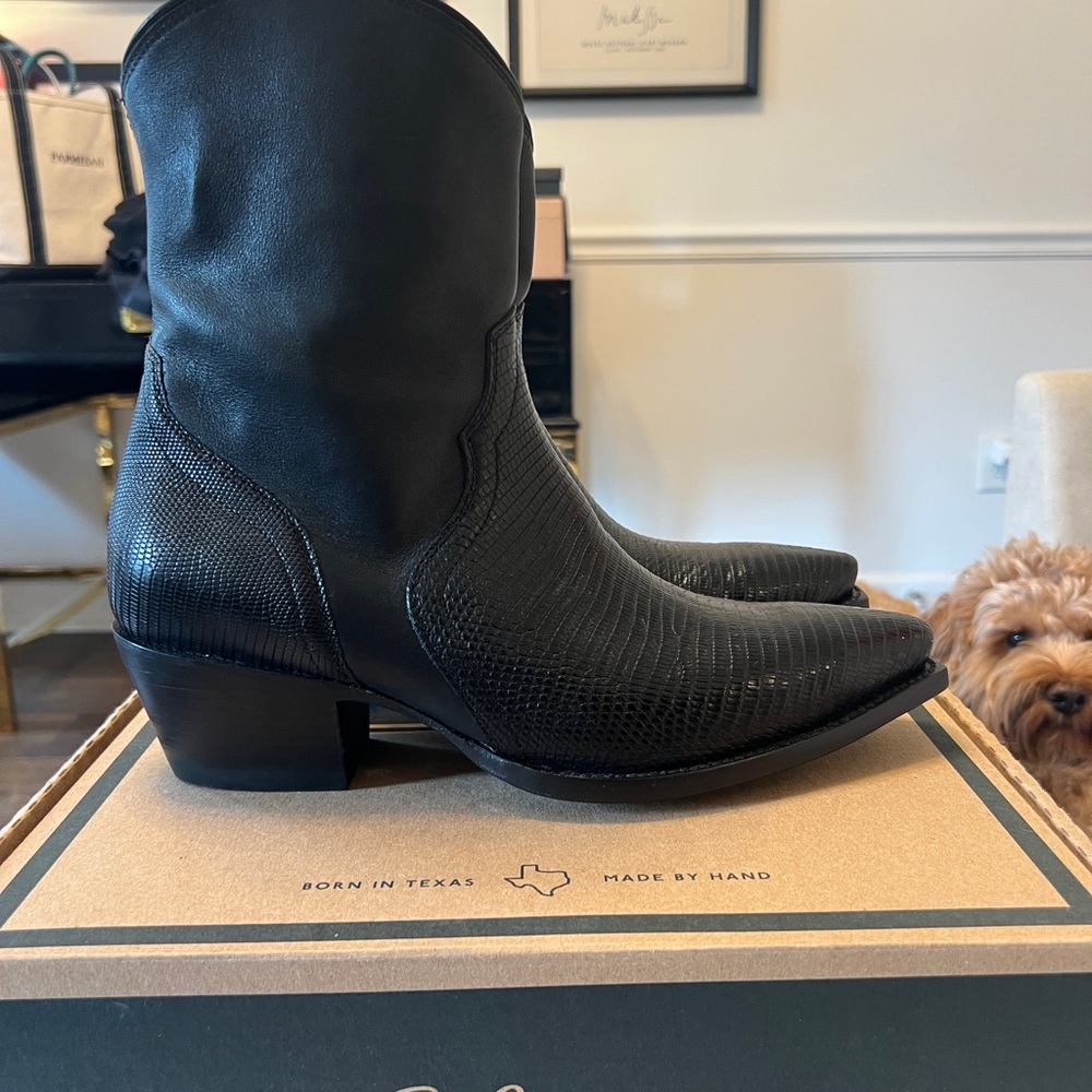 Tecovas Black Lizard Cowboy boots